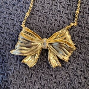 Kendra Scott LoveShack Fancy Bow Necklace